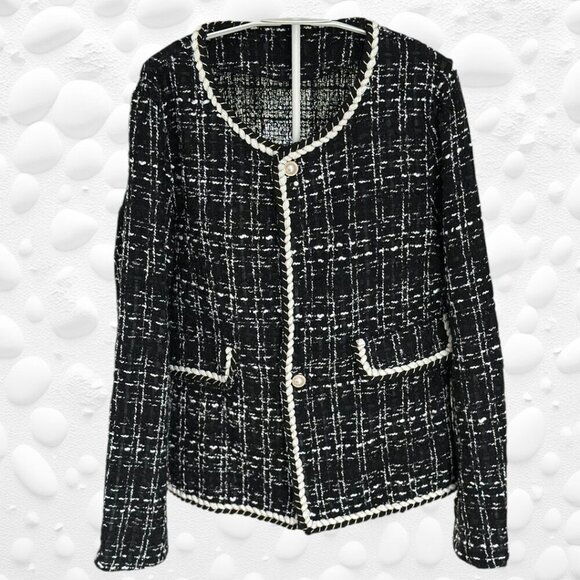 Chic Black/White Tweed Jacket with Gold-Threaded Piping – Size M - NWOT - Picture 8 of 8